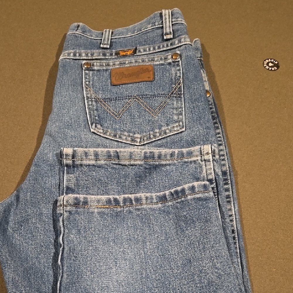Wrangler George Strait Men's Blue Jeans